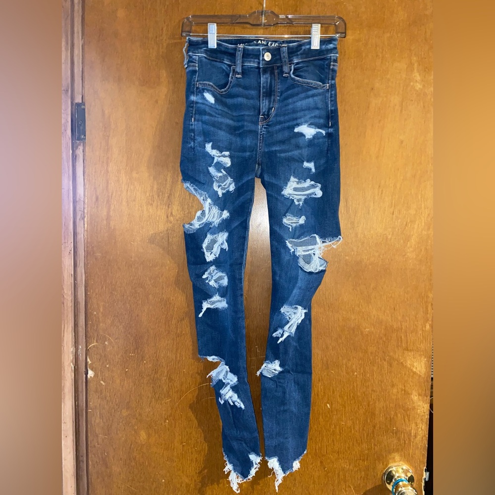 American Eagle Outfitters Ripped Super Hi-Rise Jeggings
